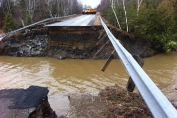 Bridge in Portland, Maine damaged by 1984 earthquake.