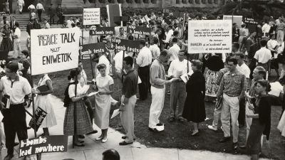 Students protest nuclear tests, 1958