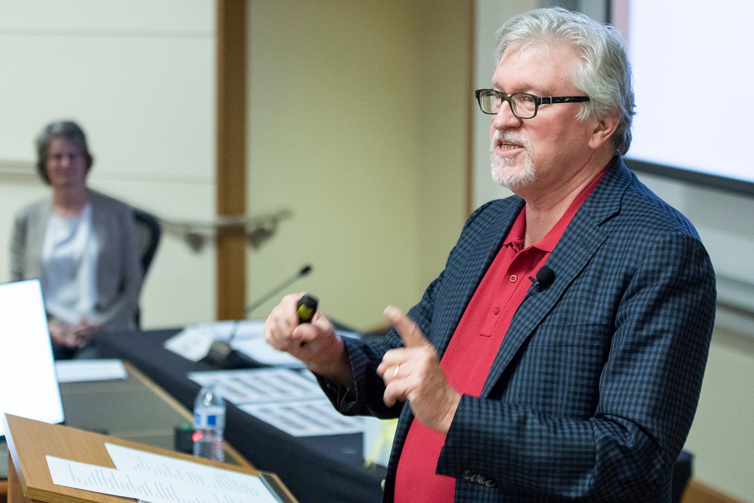 Jeff Rakees Board chair gives Faculty Senate insight into trustees’ work | Stanford ...