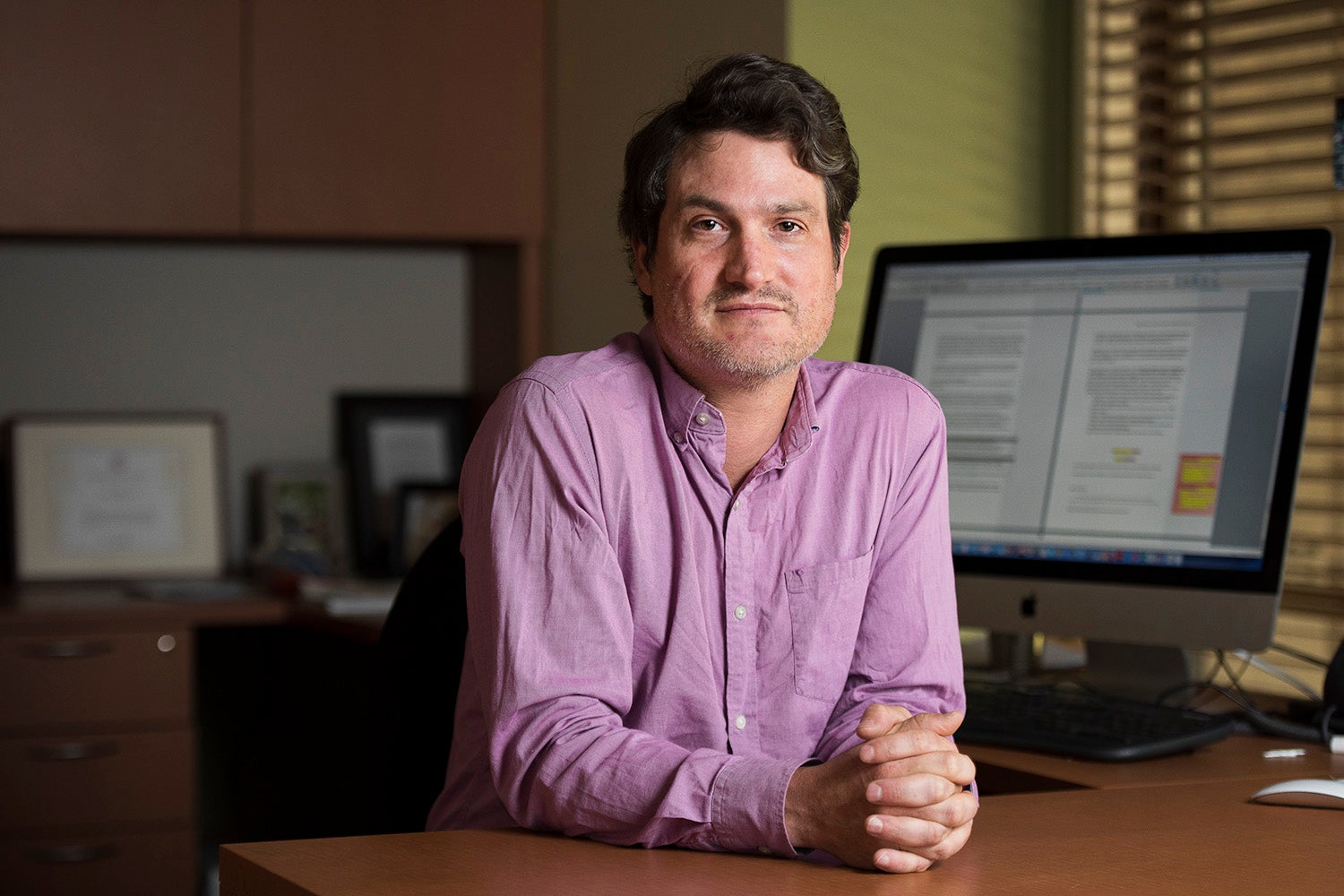 Profile photo of Gregory Walton.