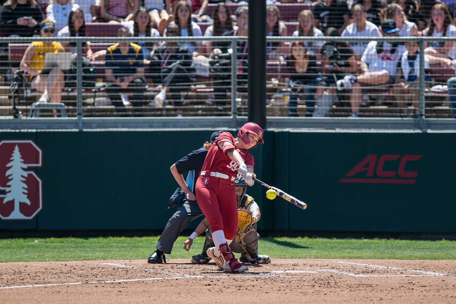 Image of student-athlete Taryn Kern.