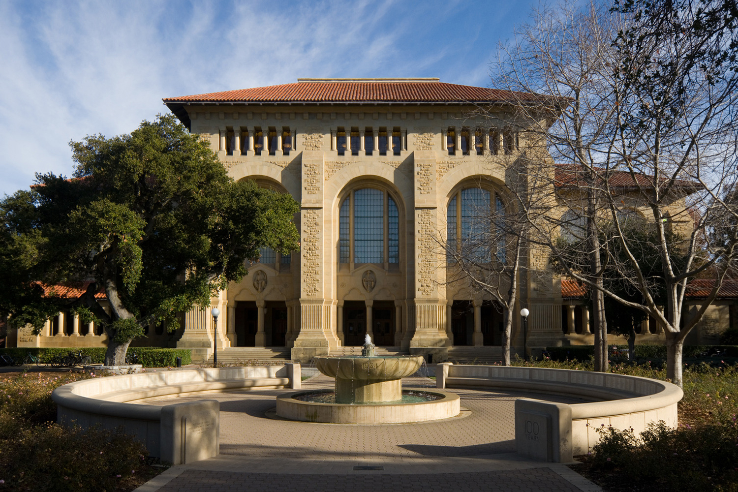Facade of Bing Wing of Green Library at Stanford.