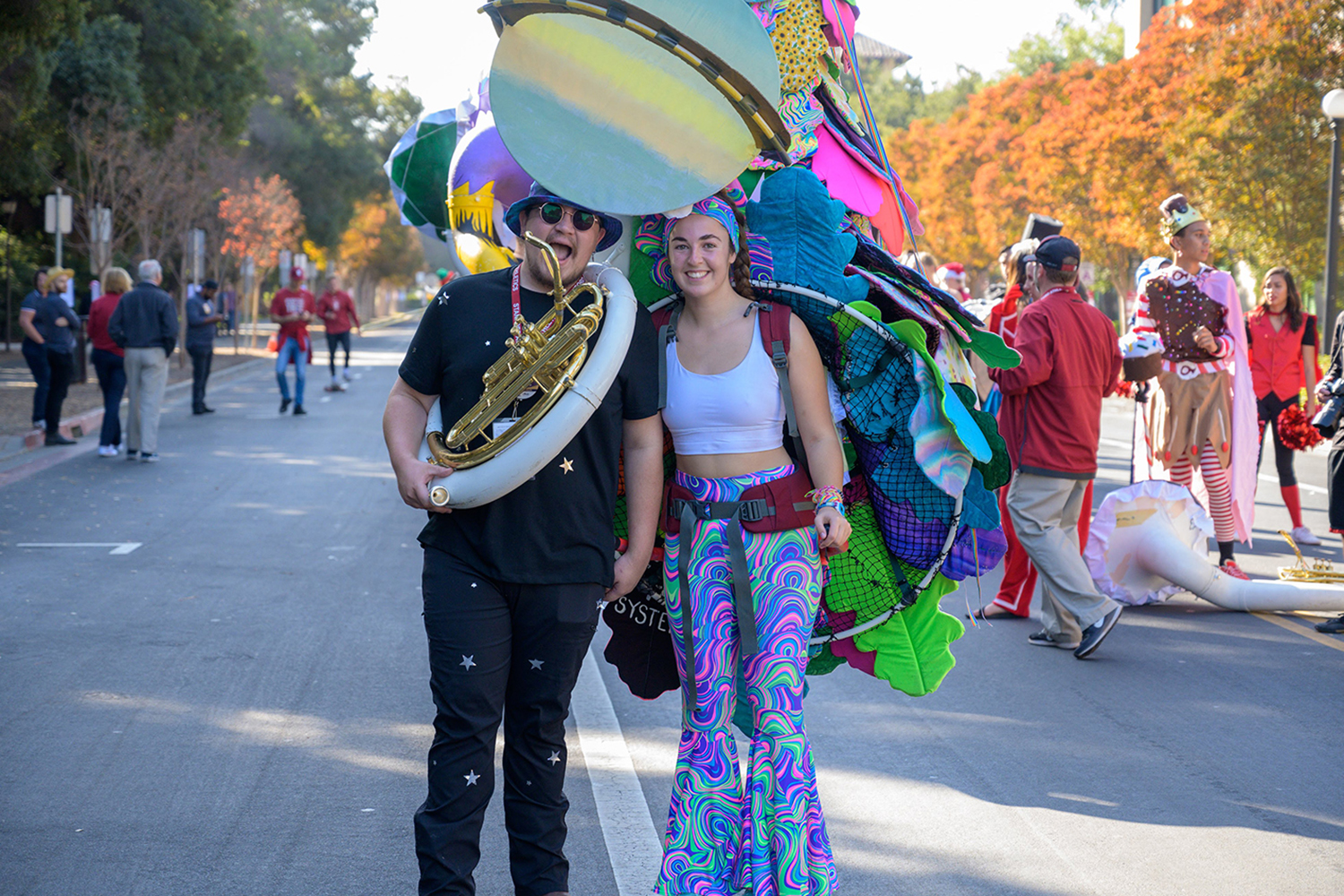 Image of Dahkota Brown and Caroline Kushel in the Band.