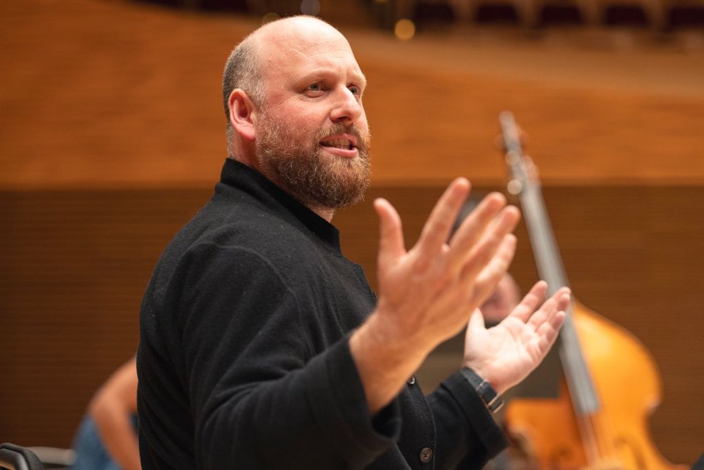 Reviving the world of a ‘musician to the fullest’ | Stanford Report