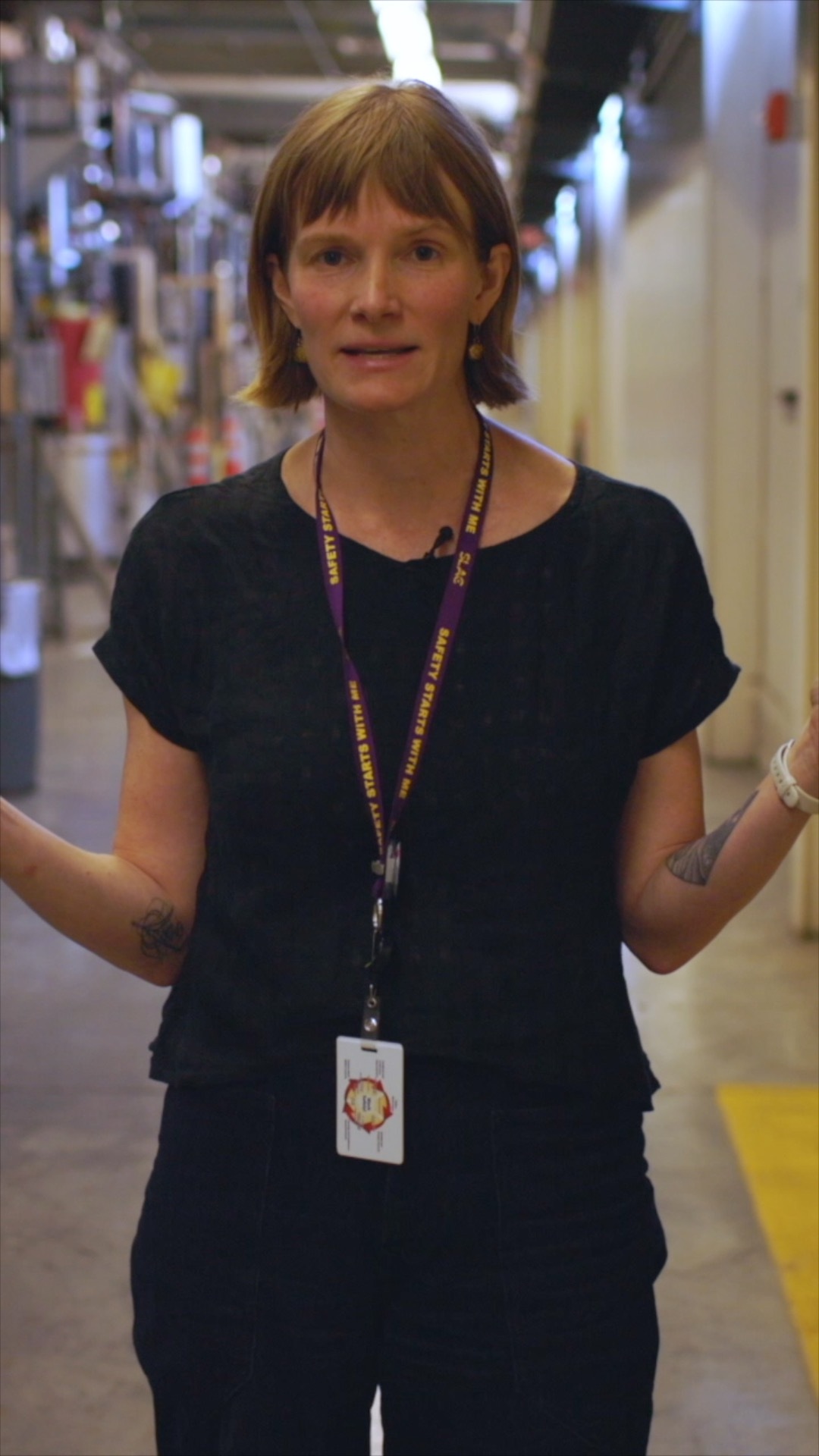 Vertical profile image of Lauren Tompkins.