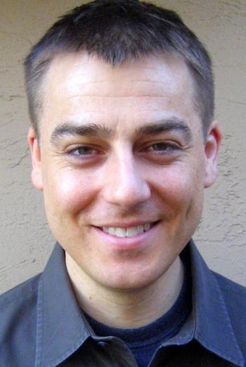 Jason Hogan headshot