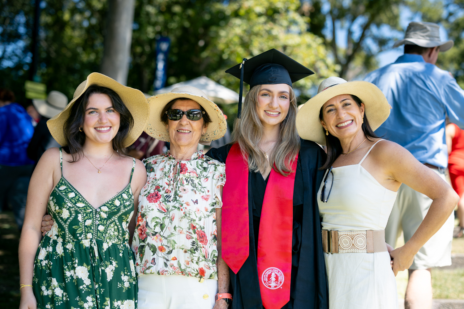 Gabriela Aranguiz-Dias, ’24, and family members