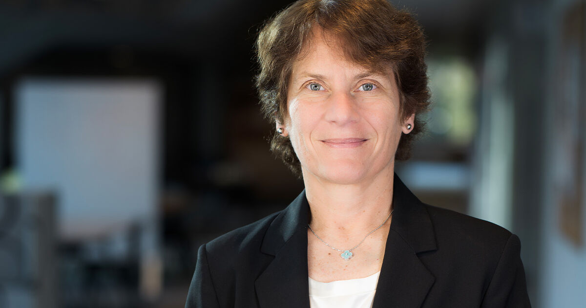 Portrait of Carolyn Bertozzi