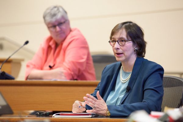 Pamela Karlan at the Faculty Senate.