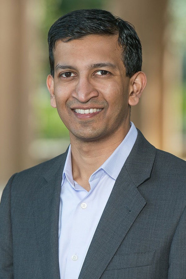 In a new study, Stanford economist Raj Chetty found that the link between income and life expectancy varies from one area to another within the United States.