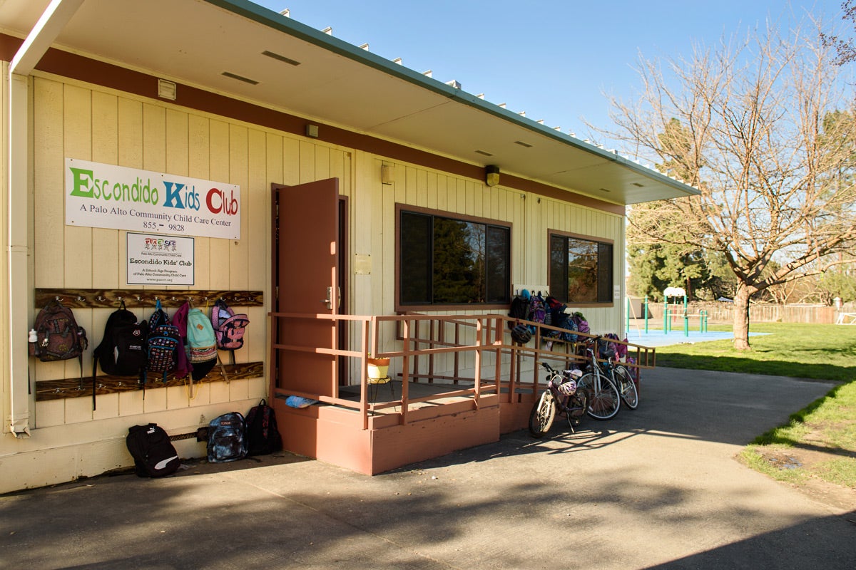 Existing Palo Alto Community Child Care modular building for after-school program at Escondido Elementary School.