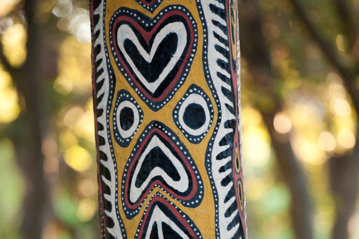 A detail from the Kwoma Spirit House Post)